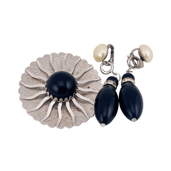 Sarah Coventry Jewelry - Sarah Coventry Sunburst Cabochon Brooch Pearl Drop Earring Set Black Silver Tone